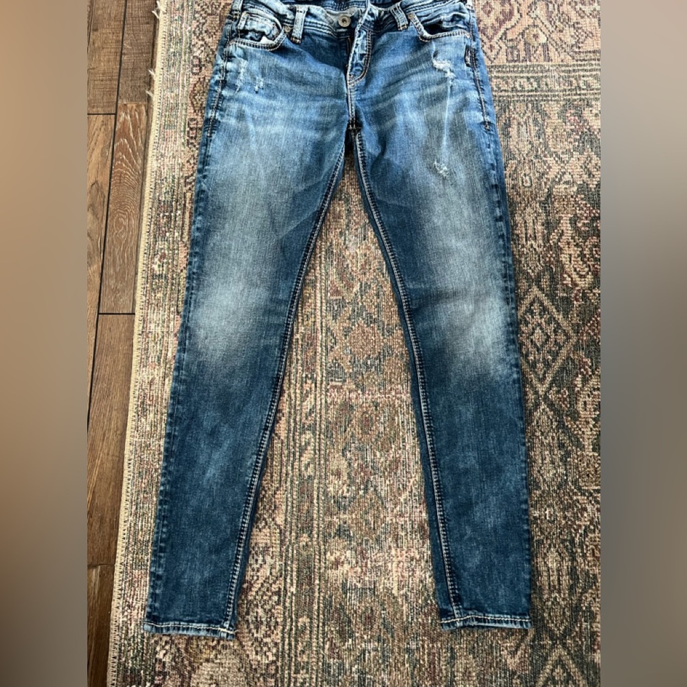 Silver girlfriend style jeans. Waist 30 length 29.